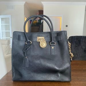 MICHEAL KORS HANDBAG